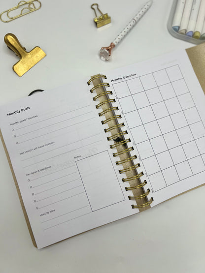 Brown Leather Teacher Planner (English)