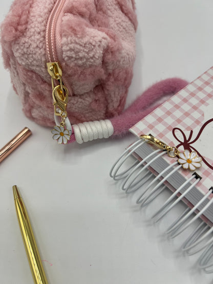 Mini Daisy Flower Charm