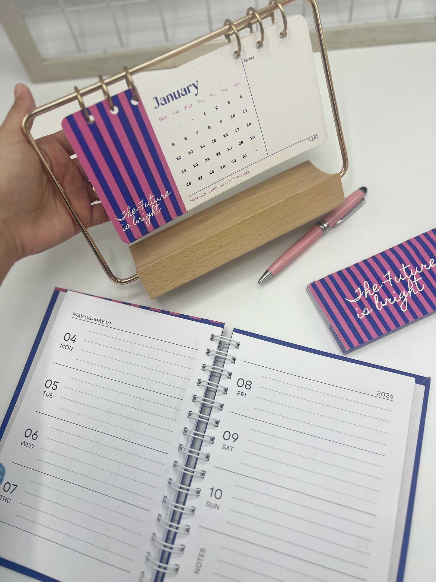 Desk Calendar + Wooden Stand