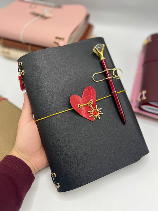 Midnight Noir | A5 Trifold Leather Refillable Journal