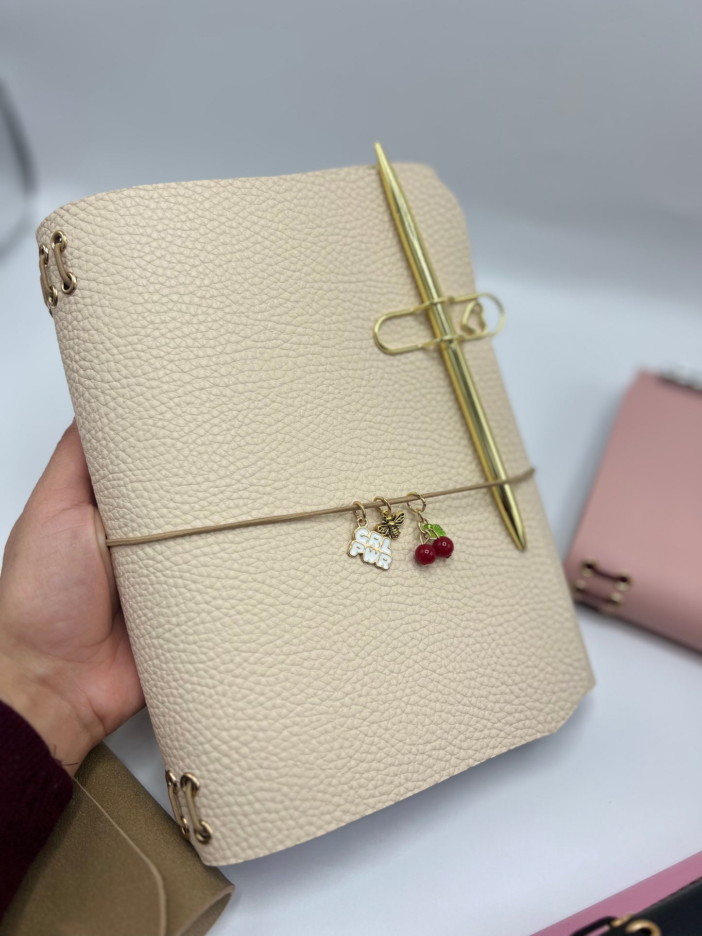 Ivory Pebble | A5 Trifold Leather Refillable Journal