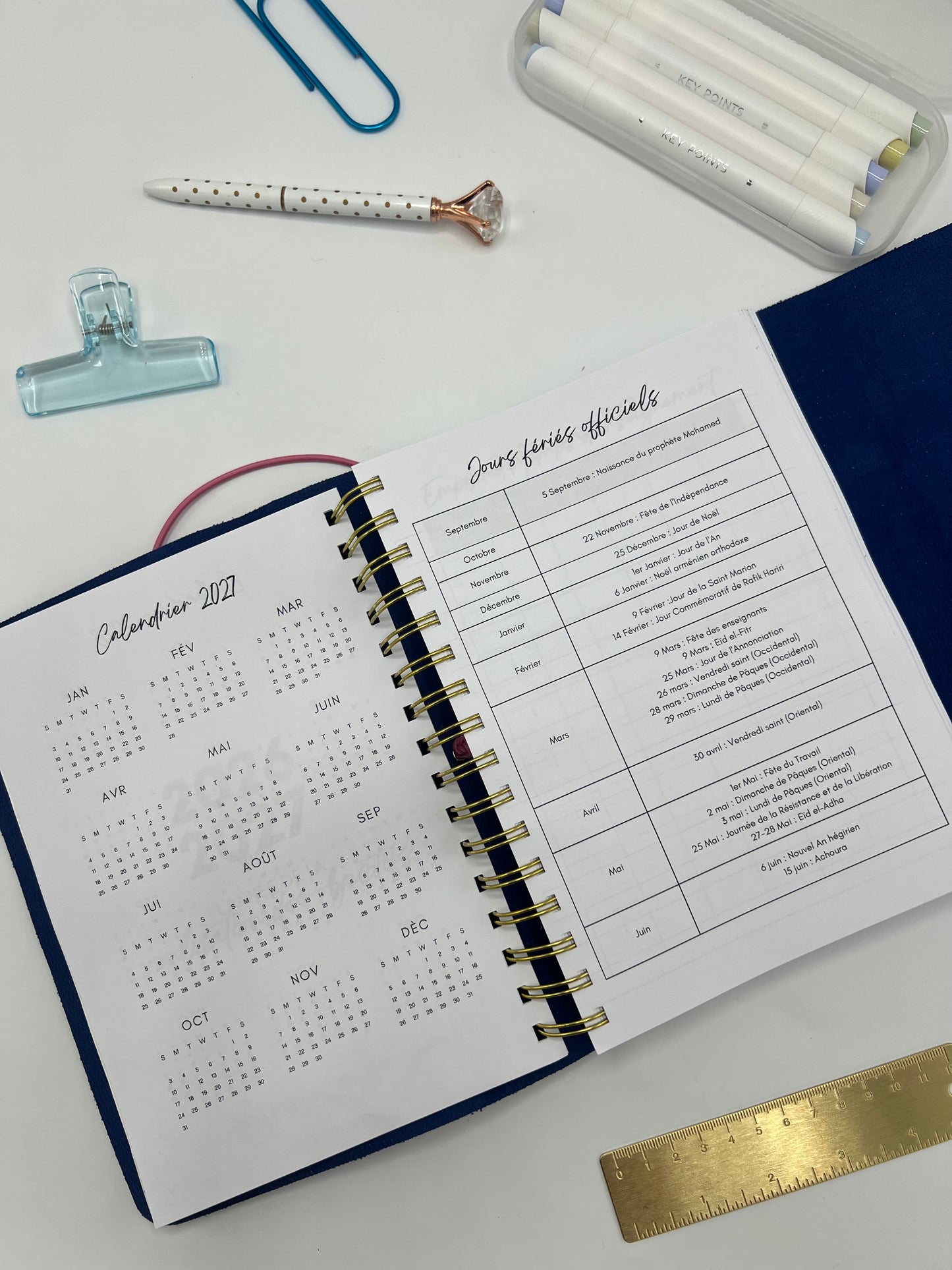 Black Leather Teacher Planner (French)