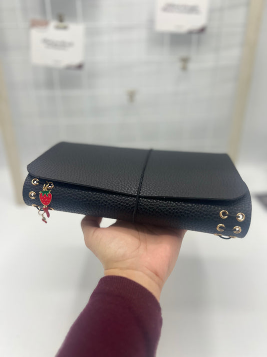 Obsidian Pebble | A5 Trifold Leather Refillable Journal